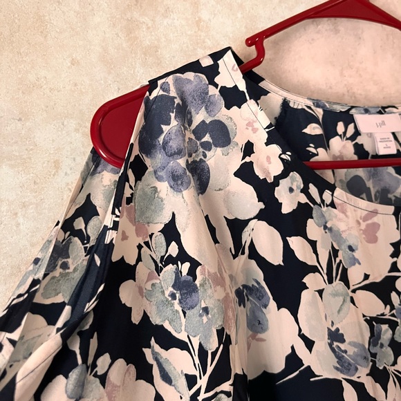 J Jill Cold Shoulder Floral Shirt - Picture 5 of 6